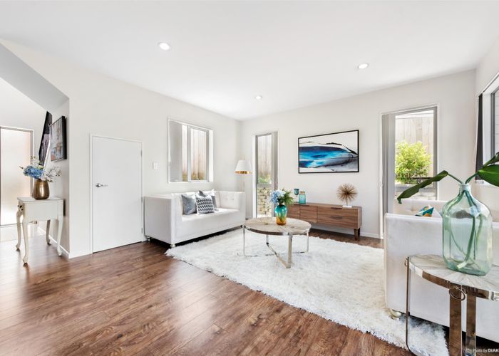  at 42 Sherrybrooke Place, Sunnyvale, Auckland