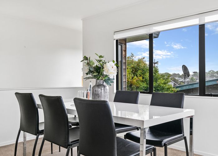  at 4A Ripon Crescent, Meadowbank, Auckland