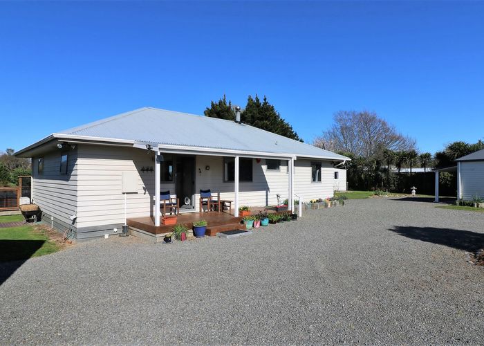  at 89 Costley Street West, Carterton