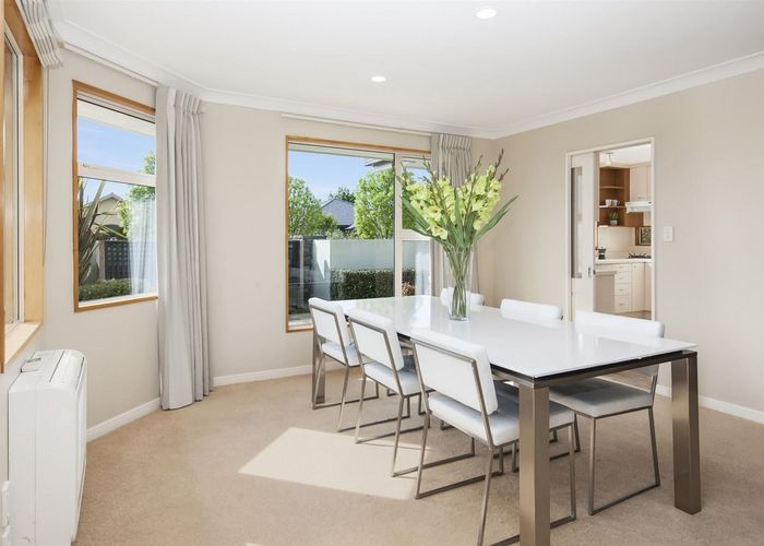  at 2 Bayliss Close, Northwood, Christchurch