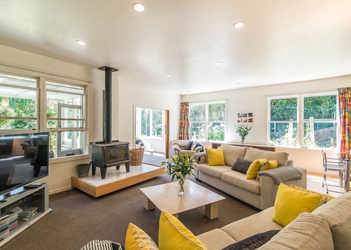  at 15 Churchill Drive, Wilton, Wellington
