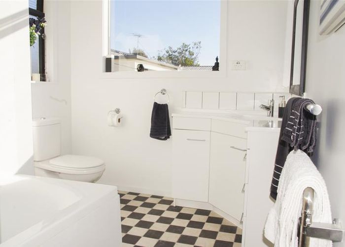  at 160 Maxwell Road, Redwoodtown, Blenheim