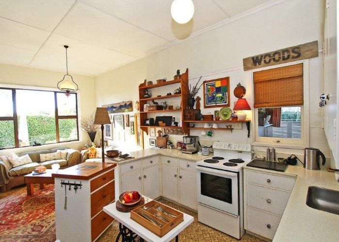  at 42 LANSDOWNE ROAD, Best Island, Appleby