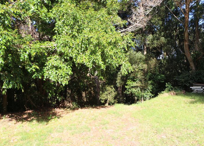  at 1404A Oruru Road, Peria