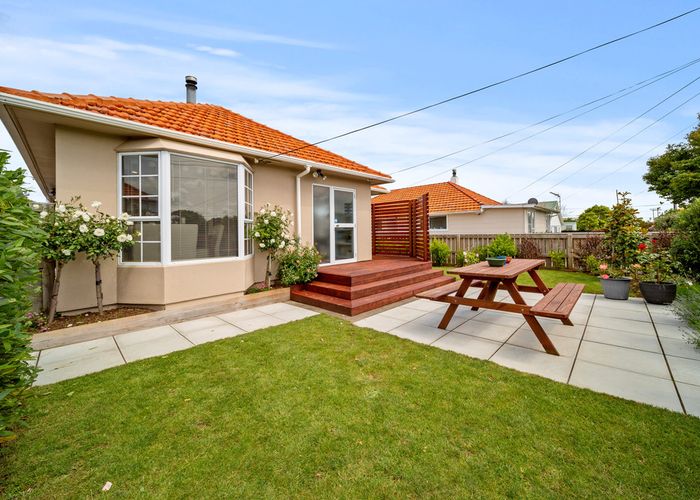 at 50 Lismore Street, Merrilands, New Plymouth