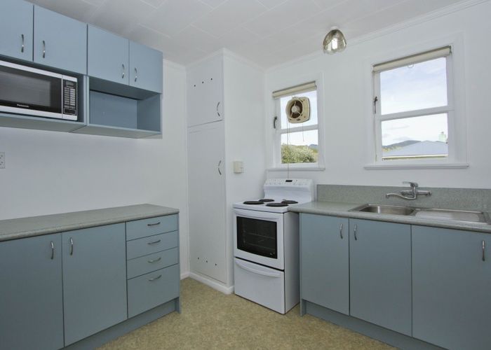  at 6 Churton Crescent, Taita, Lower Hutt