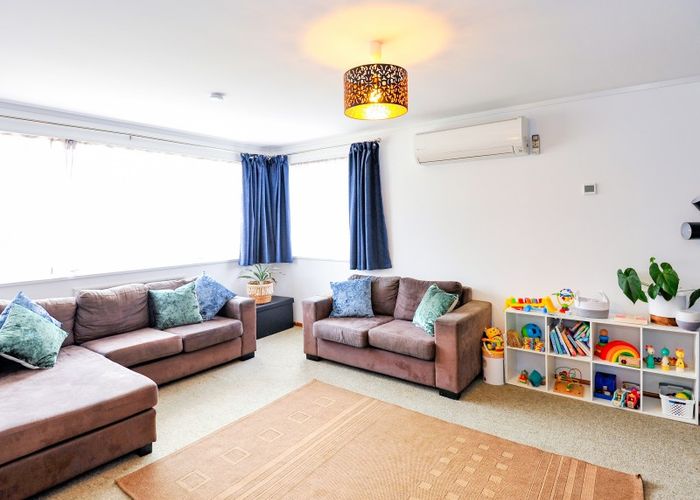  at 27 Yarmouth Road, Flaxmere, Hastings