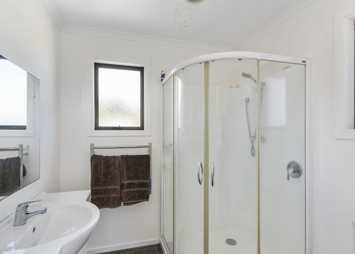  at 53B KAITANGATA CRES, Kelson, Lower Hutt