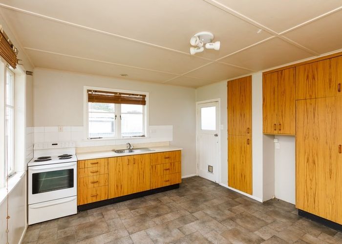 at 3 Kettle Avenue, Awapuni, Palmerston North