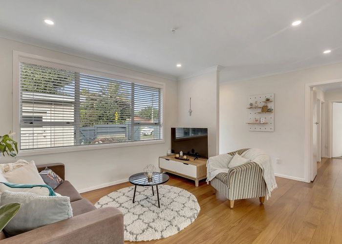  at 89 Bell Street, Tawa, Wellington