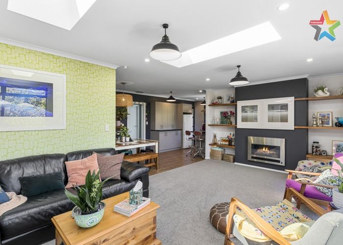  at 41 Maungaraki Road, Korokoro, Lower Hutt