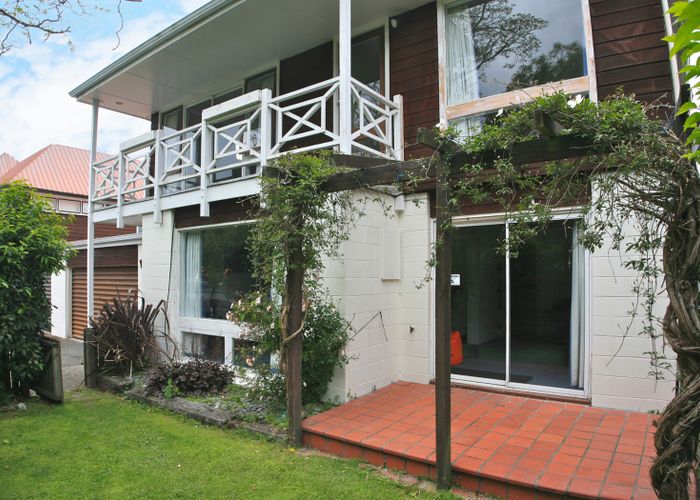  at 2/89D Fendalton Road, Fendalton, Christchurch