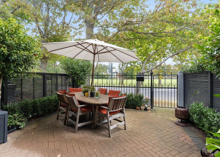  at 23/2 Cawley Street, Ellerslie, Auckland
