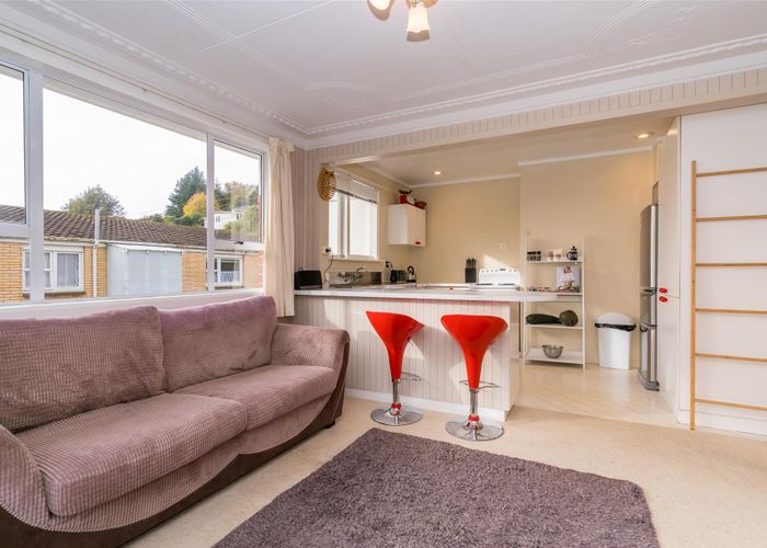  at 16 Corstorphine Road, Corstorphine, Dunedin