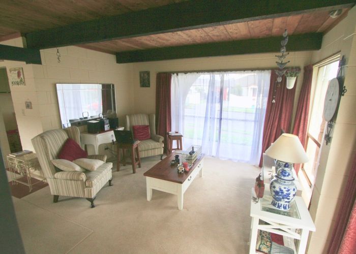  at 2/57 Cypress Drive, Maungaraki, Lower Hutt