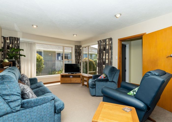  at 33 Boston Avenue, Hornby, Christchurch