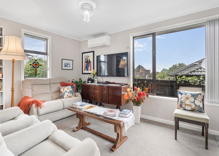  at 44 Evans Road, Weymouth, Auckland