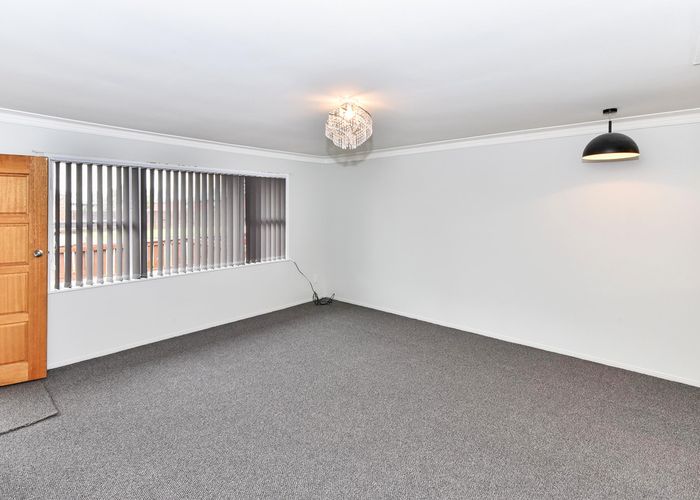  at 2/3 Ranfurly Road, Papatoetoe, Auckland