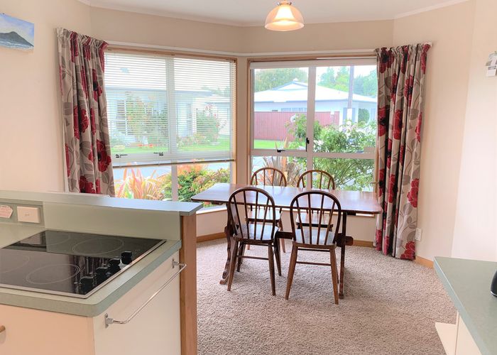 Free property data for 10 Hughes Court, Pahiatua homes.co.nz