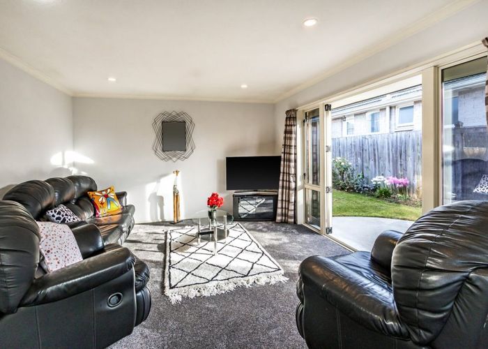  at 395 Yaldhurst Road, Russley, Christchurch