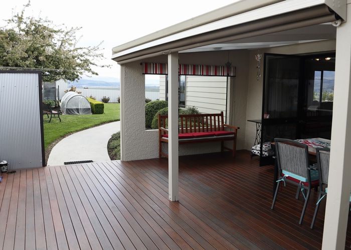  at 2 Hall Road, Bannockburn