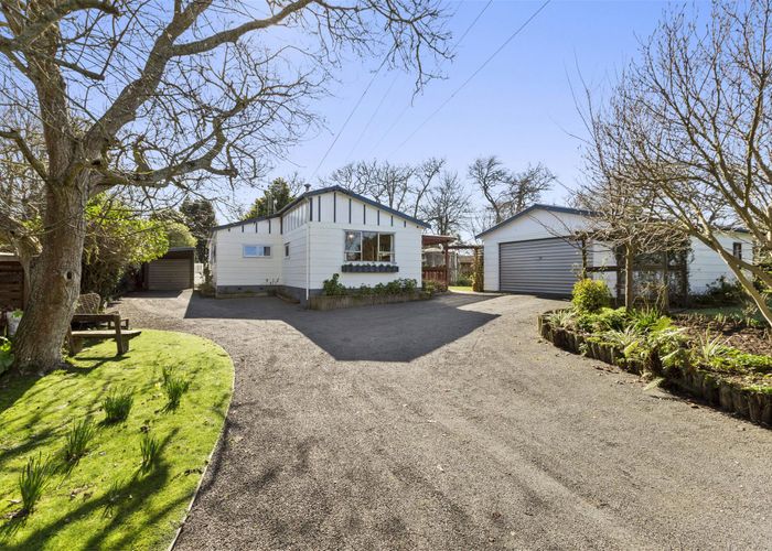  at 15 Platt Road, Newstead