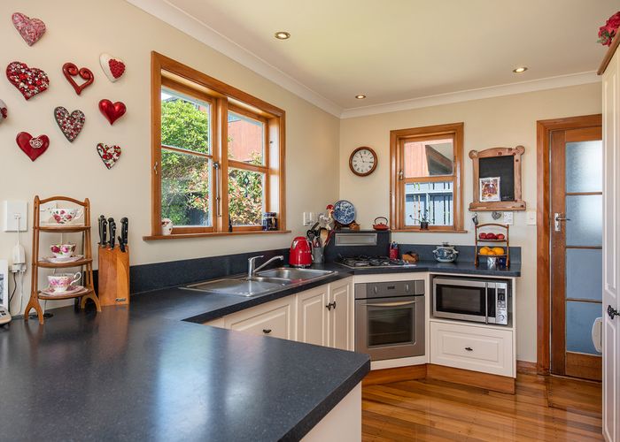  at 22 Ruskin Road, Newlands, Wellington