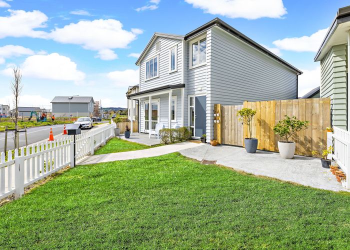  at 1 Warbler Crescent, Papakura, Papakura