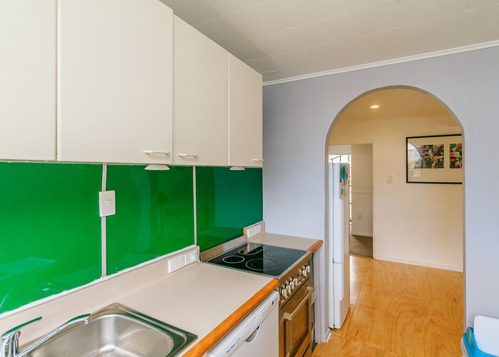  at 2/33 Parenga Street, Wainuiomata, Lower Hutt