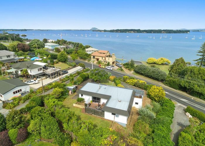  at 100 Omokoroa Road, Omokoroa