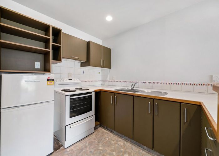  at 9/43 GOLDRIDGE WAY, FRANKTON RD, QUEENSTOWN