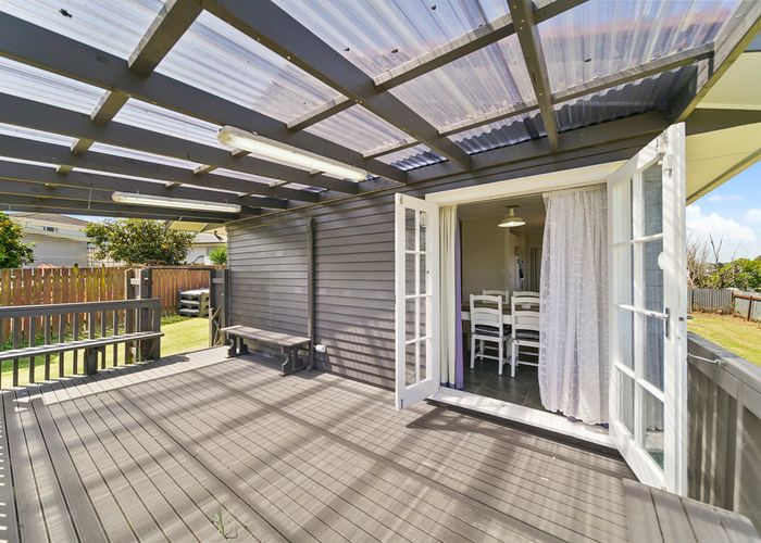  at 51 Ashgrove Road, Mangere, Auckland