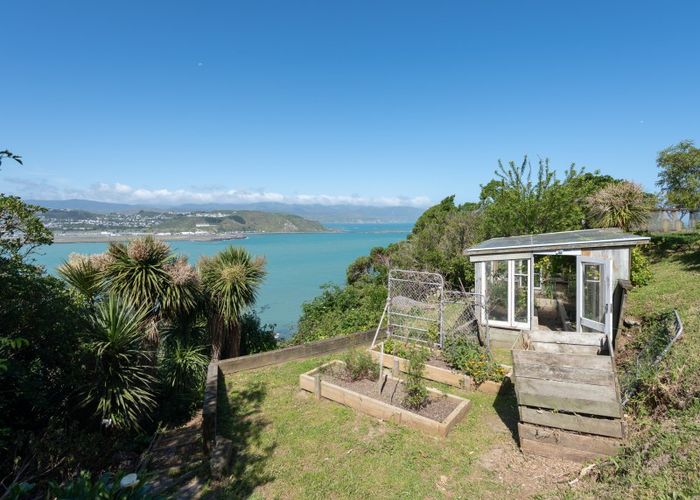  at 19 View Road, Houghton Bay, Wellington