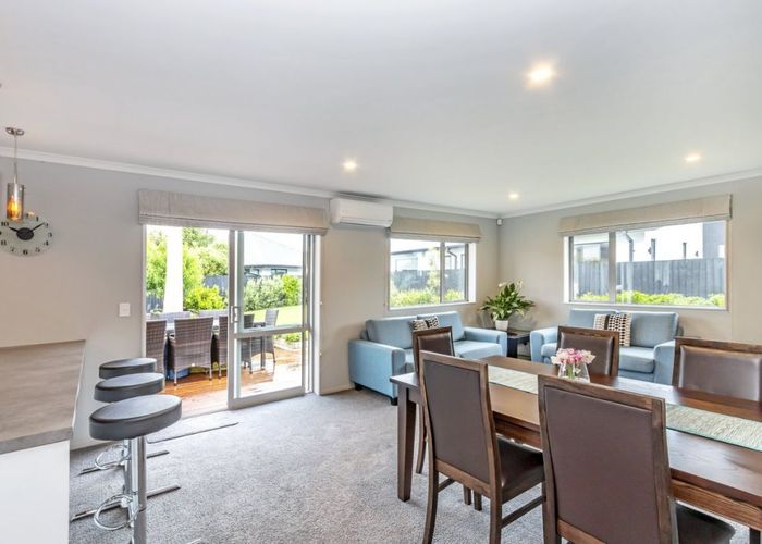  at 16 Kohunga Crescent, Bottle Lake, Christchurch
