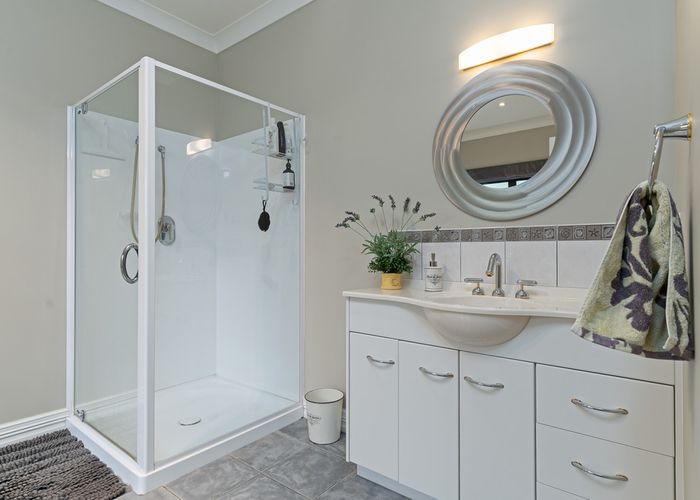  at 16 Milford Downs, Lansdowne, Masterton