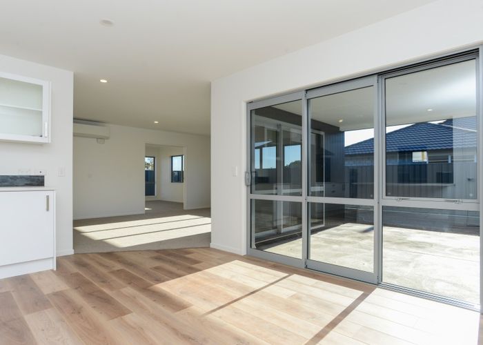  at 7 Drovers Way, Frimley, Hastings