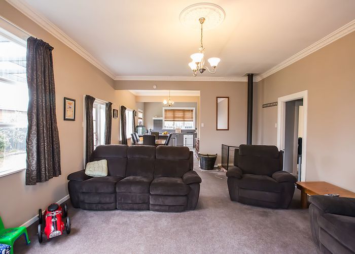  at 77 Gordon Street, Lansdowne, Masterton
