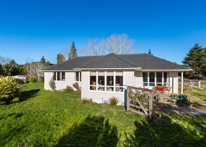 at 10 Kennard Crescent, Karitane, Waikouaiti