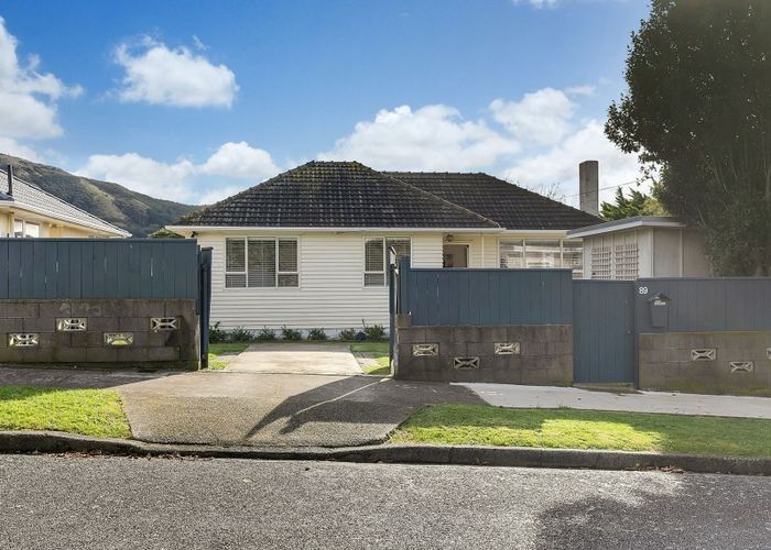  at 89 Bell Street, Tawa, Wellington
