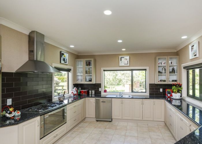  at 1 Bushview Lane, Palmerston North