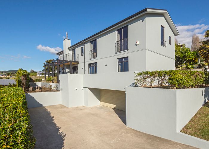  at 244 Waitaha Road, Welcome Bay, Tauranga