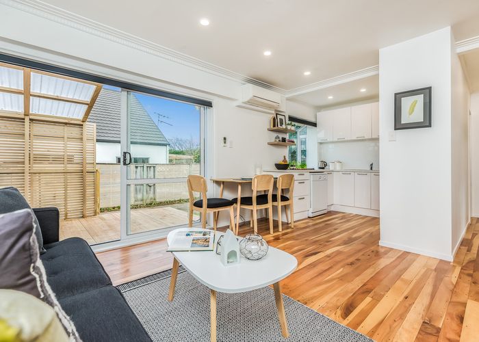  at 4/10 Harding Avenue, Mount Wellington, Auckland