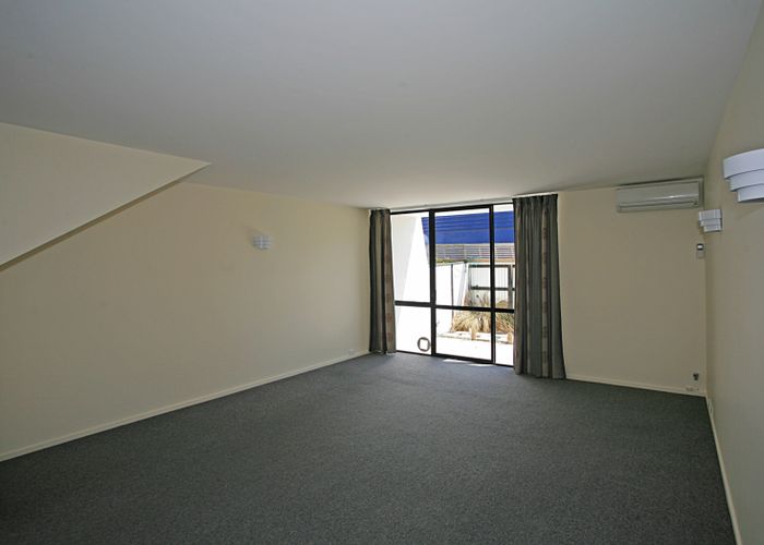  at 3/88 Antigua Street, Addington, Christchurch