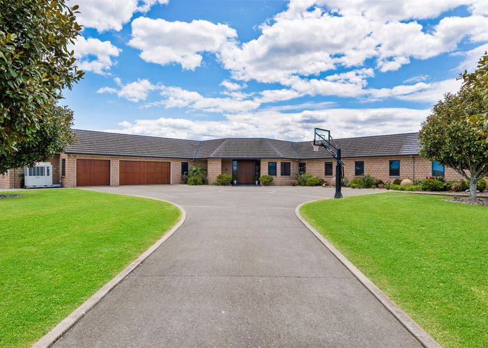  at 192 Ellett Road, Karaka, Papakura