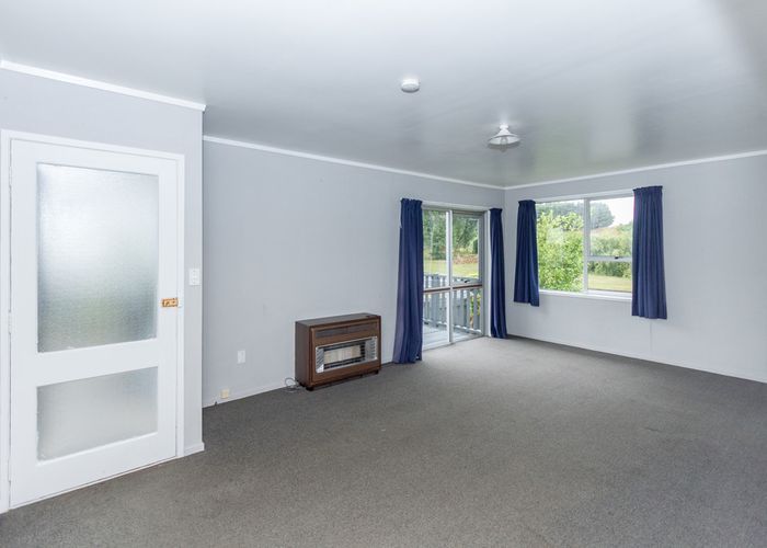  at 3 Silverdale Road, Silverdale, Hamilton