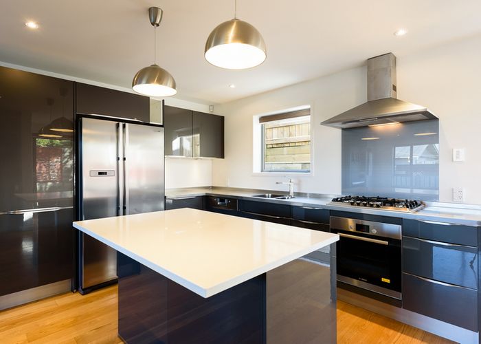  at 19 Omar Street, Khandallah, Wellington