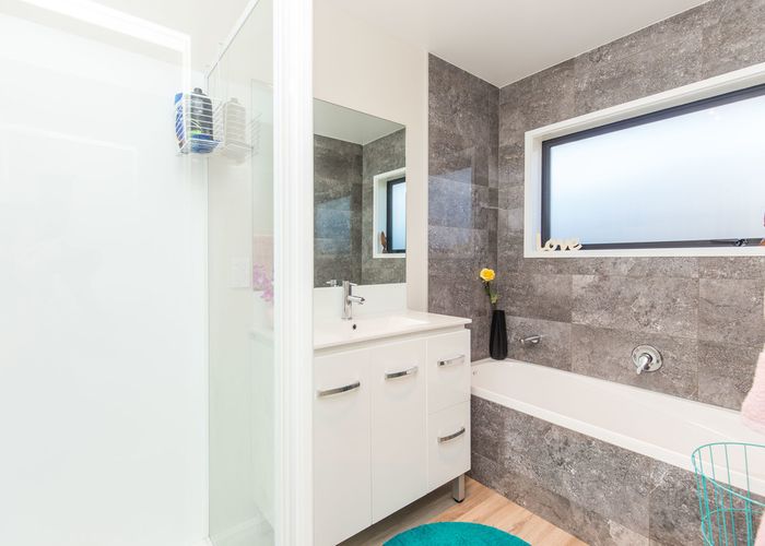  at 14 Mataoho Lane, Mangere East, Auckland