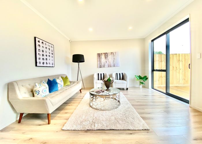  at 61 Mckinstry Avenue, Mangere East, Auckland
