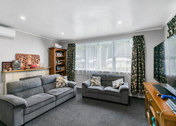  at 9 Shackleton Grove, Stokes Valley, Lower Hutt