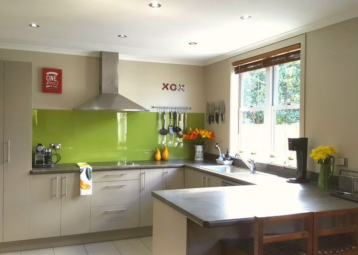  at 27 Desmond Road, Te Hapara, Gisborne